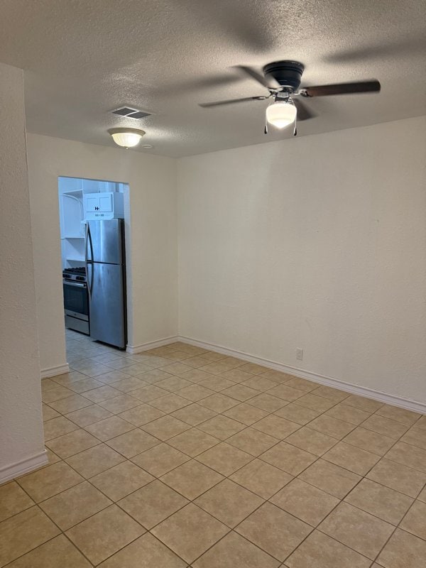 Photo - 600 Ellor Dr Unit 600