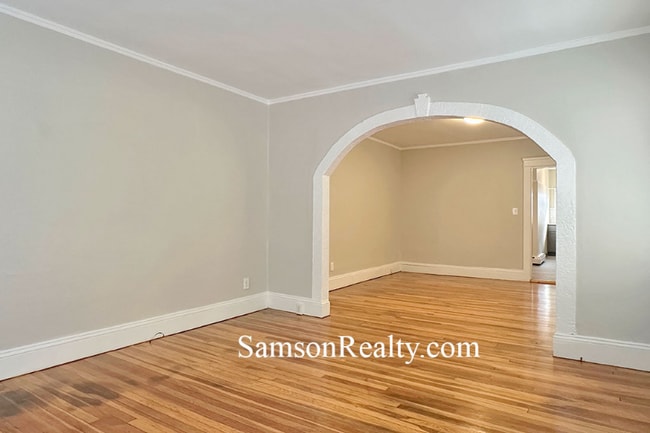 Photo - 18 Aldrich Terrace Unit 1