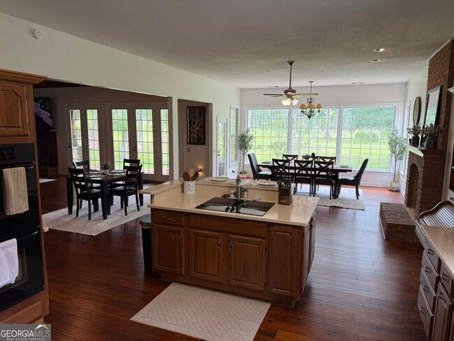 Photo - 1729 Green Acres Dr