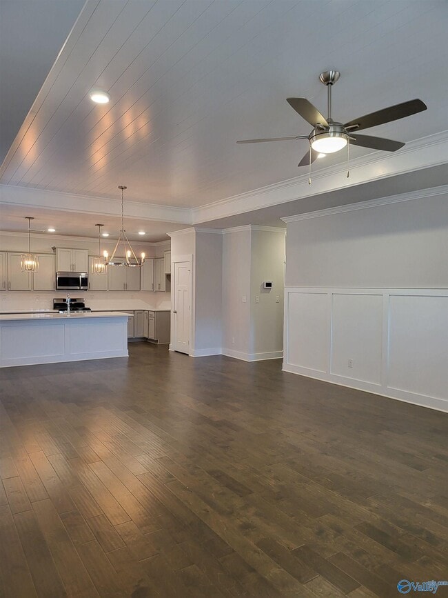 Photo - 124 Keller Dr