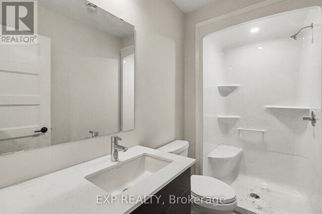 Photo - 1089 Notre-Dame St