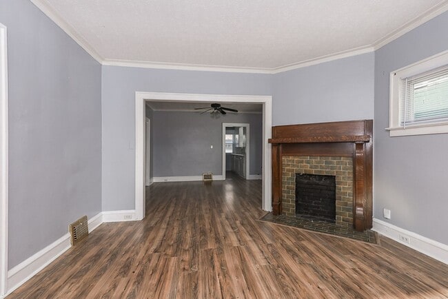 Photo - 1466 Hopkins Ave Apartamento Unidad Down