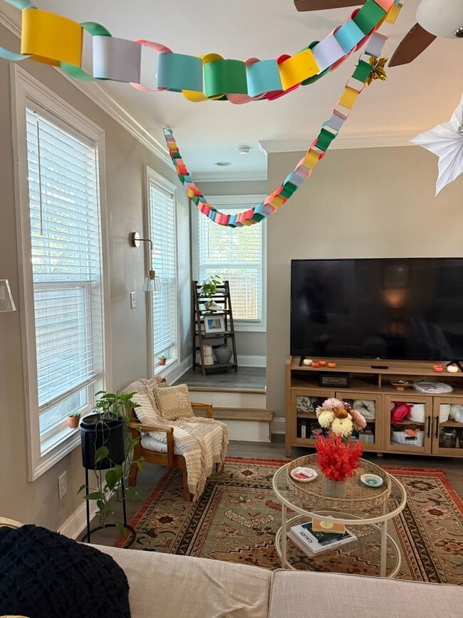 Photo - 44 Grove St Unit B