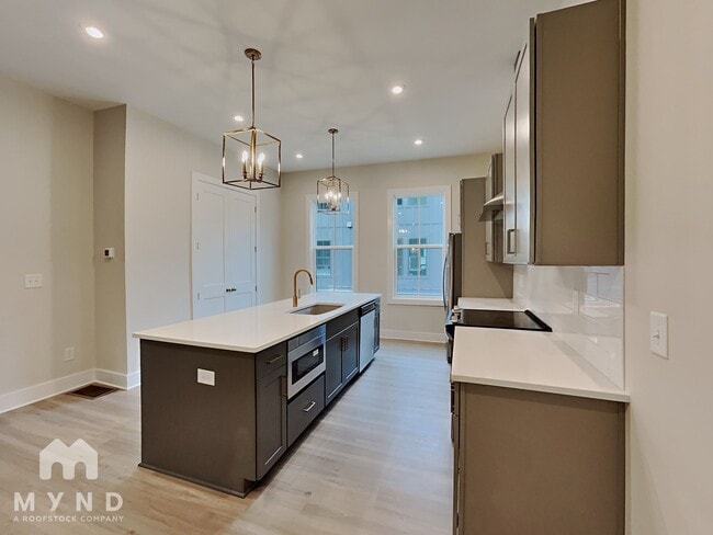 Photo - 918 Spencer Ave