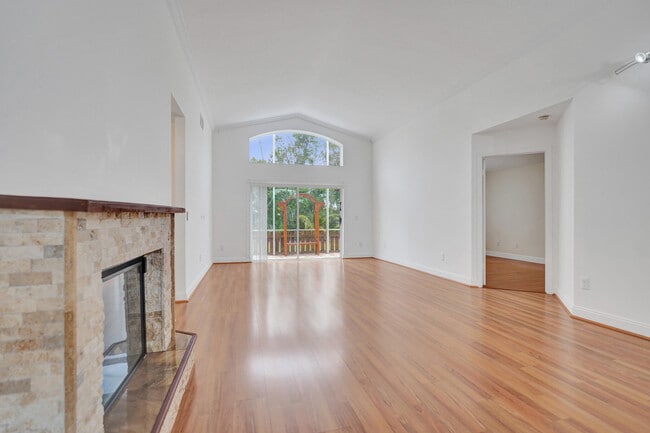 Photo - 6817 Barnwell Dr