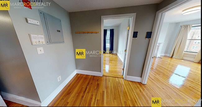 Photo - 21 Highgate St Condo