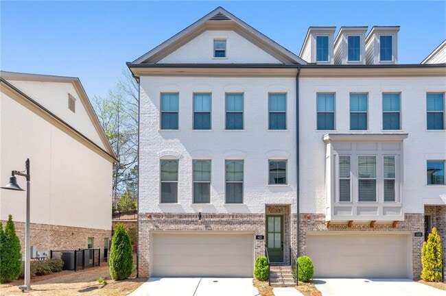 Building Photo - 413 Bishop Ln