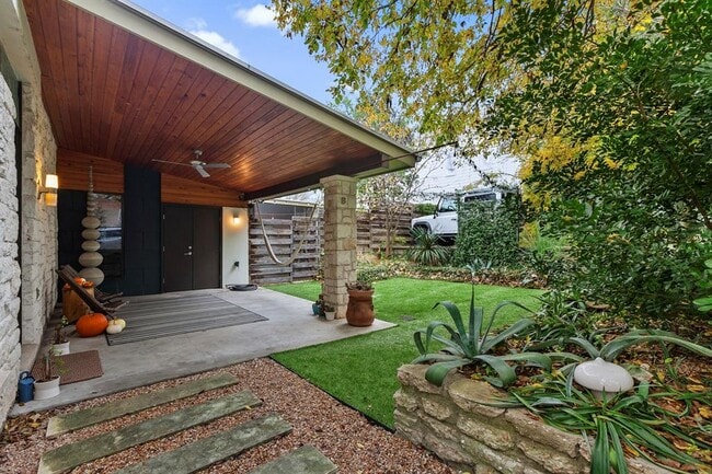 Photo - 805 Cumberland Rd Unit B