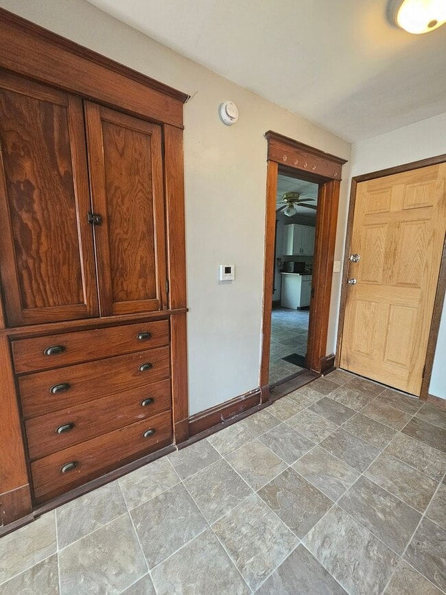 Photo - 1603 W 10th St Unidad 1603 W 10th St.  2