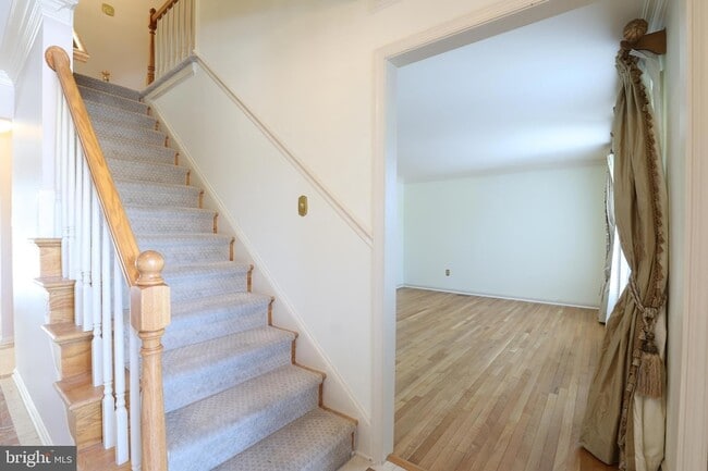 Photo - 8519 Electric Ave