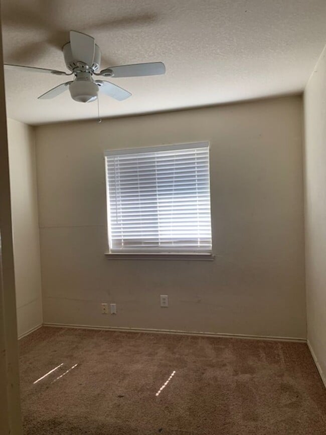 Photo - 3 bedroom, 2 bath, and 2 car garage house