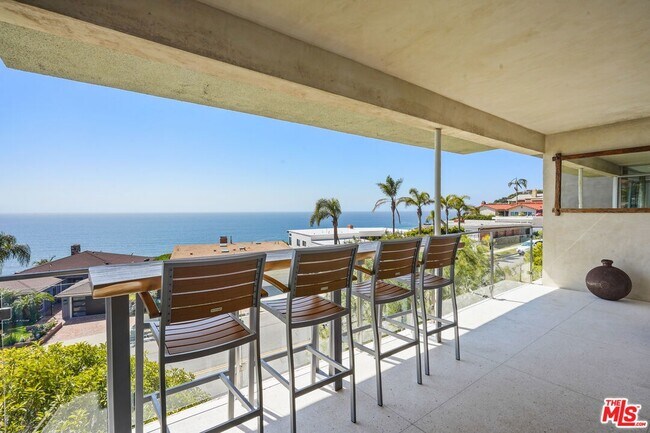 18101 Coastline Dr
