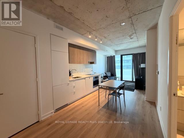 Photo - 161 Roehampton Ave Unit 2008