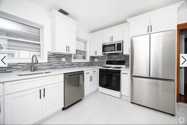 Building Photo - 19 Puritan Rd Unit T Rental