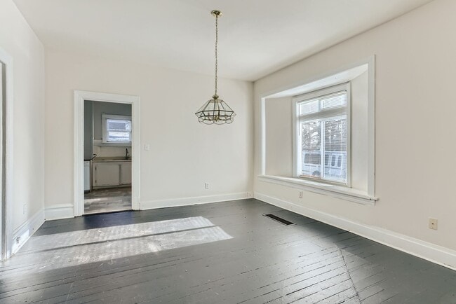 Photo - 800 20th Ave