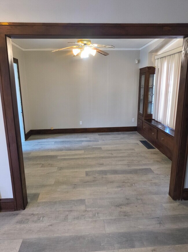 Photo - 11621 Havel Ave