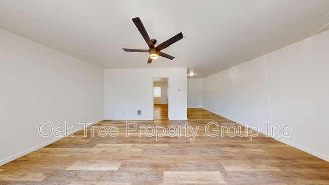 Photo - Oak Grove - 444 28th St.