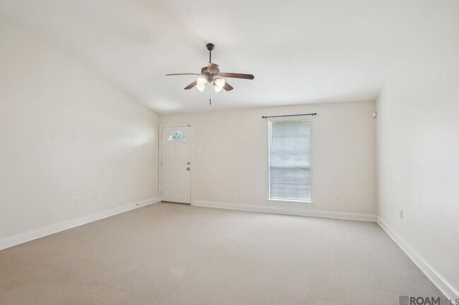 Photo - 408 E Beech St