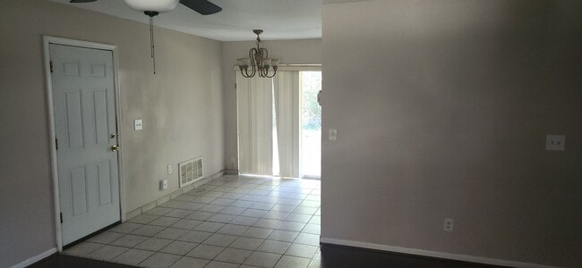 Photo - 4405 Royal St