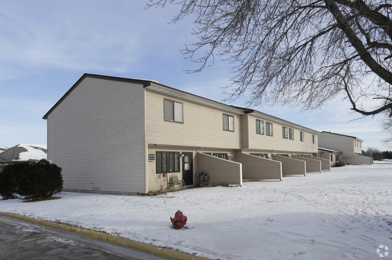 Photo - Rush Riverview Apartments