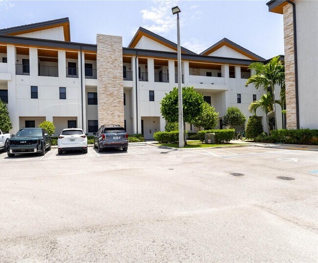Photo - 10407 NW 82nd St Unit 12