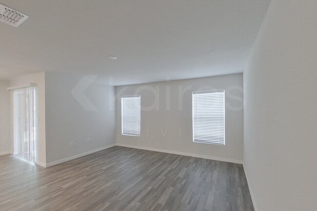 Photo - 1190 S San Mateo Dr