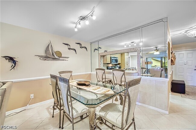 Photo - 12581 Kelly Sands Way Unit 522