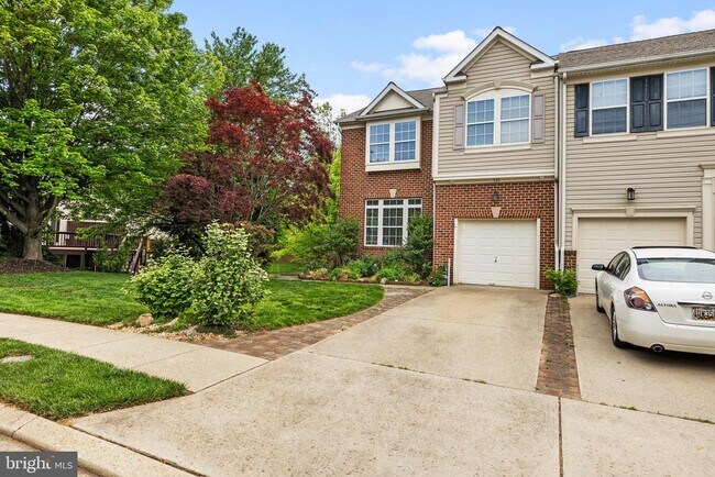 530 Limerick Cir