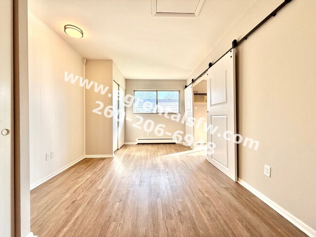 Photo - 1420 Green Rd Unit 1420 Green Rd #2