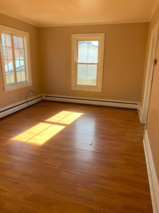 Photo - 1733 St Marys Ave Unit 1733-2