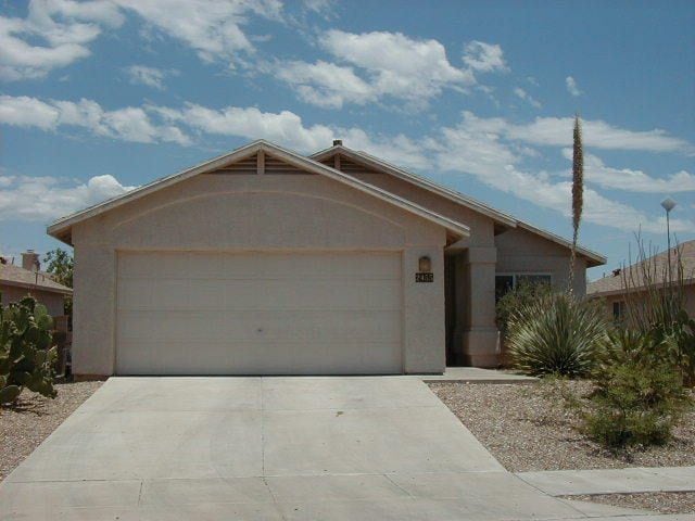Building Photo - 2455 S Cybil Ave