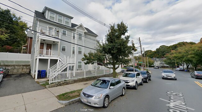 Building Photo - 54 Tremont St Unit 3