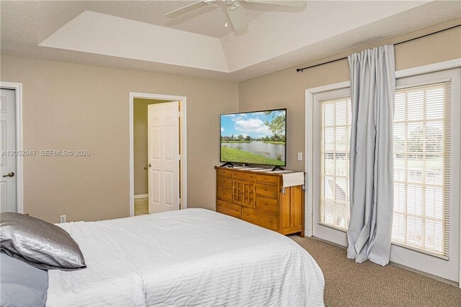 Photo - 1649 Hawthorne Pl