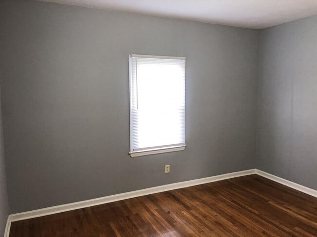 Photo - 2 Bedroom, 1 Bathroom home close to Downtown Nicholasville!