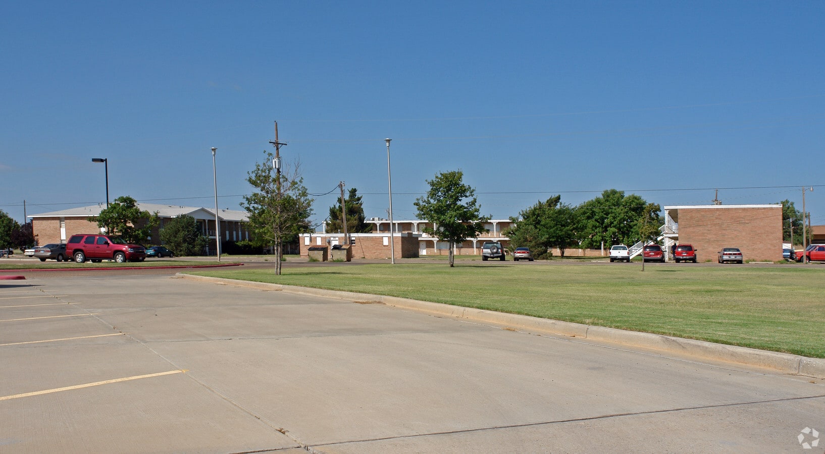 Edgemere Apartaments - Edgemere Apartments