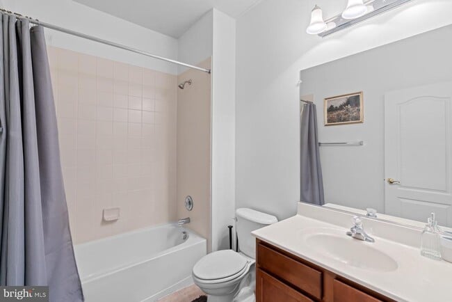 Photo - 8328 Gibbs Way