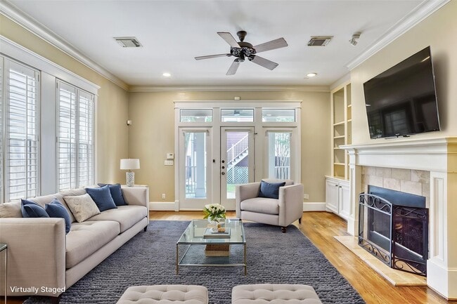 Photo - 632 W 17th St