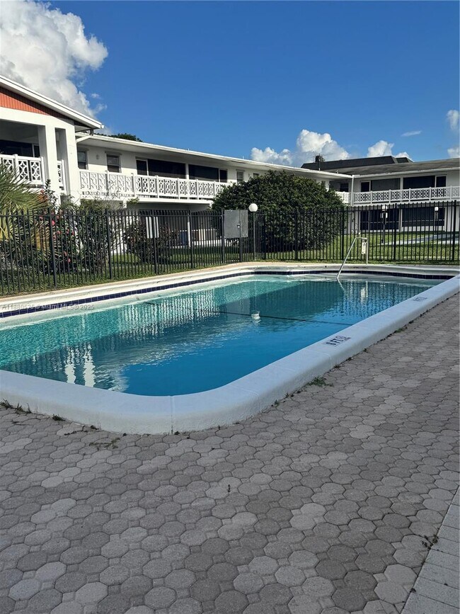 Photo - 1701 NW 46th Ave Unit 105