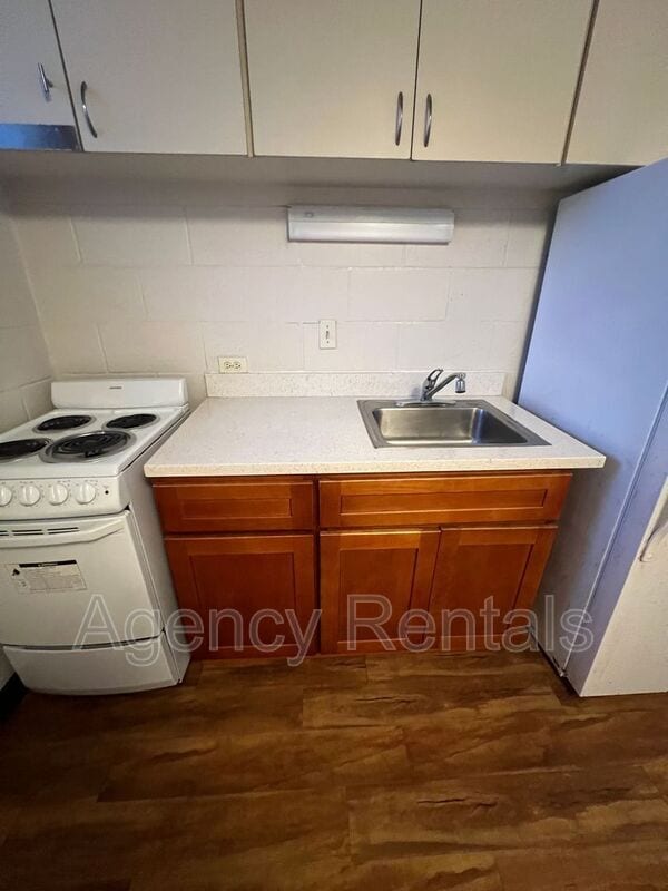 Building Photo - 425 N Kuakini St Unit #202