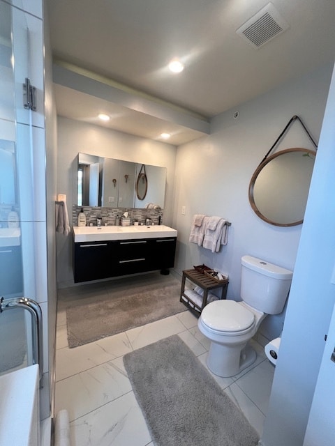 Third Floor Bathroom - 2256 Dickinson St