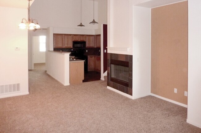 Photo - 5485 Zephyr St Unidad 201