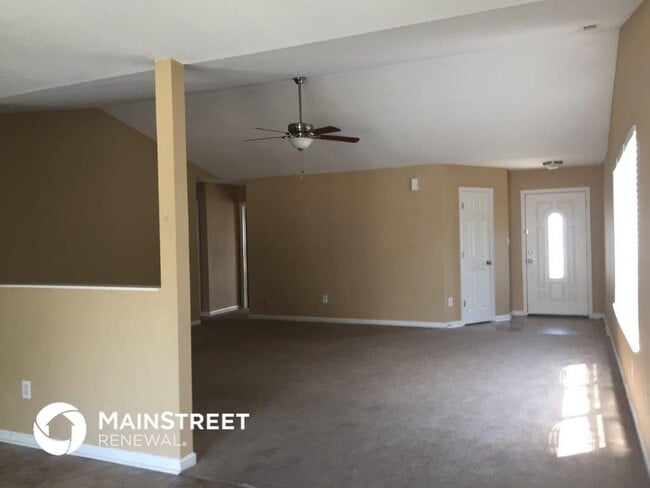 Photo - 2226 Leaf Dr