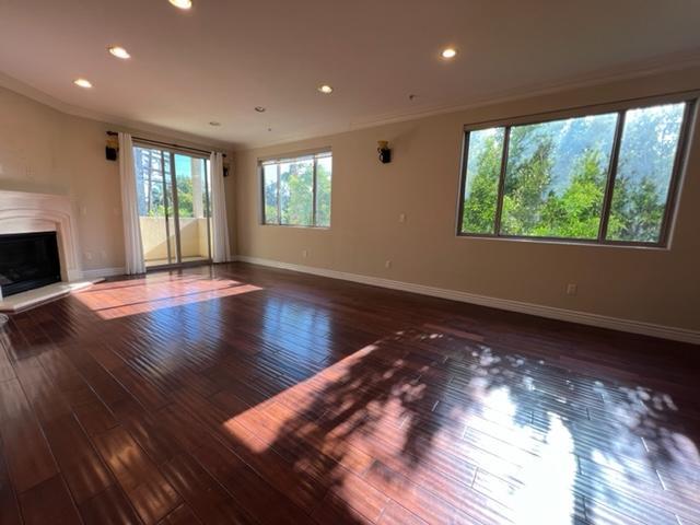 Photo - 135 S Swall Dr Unit 304