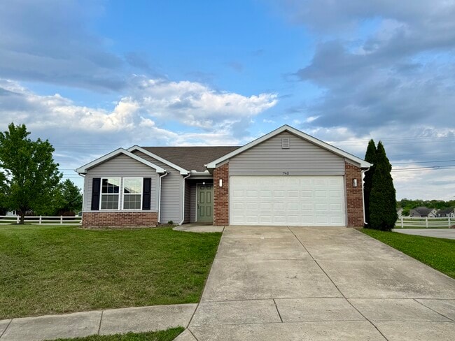 Photo - 740 Amos Ct House