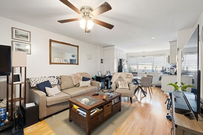 Photo - 322 Garden St Unit 3