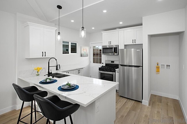 Building Photo - 1254 13th St Rental