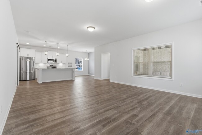 Photo - 100 Sartain St