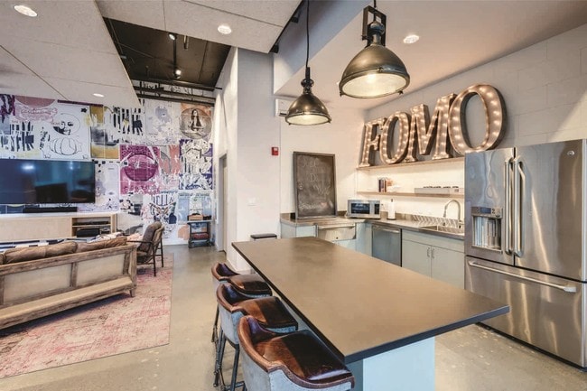 Photo - Helix Ellipse