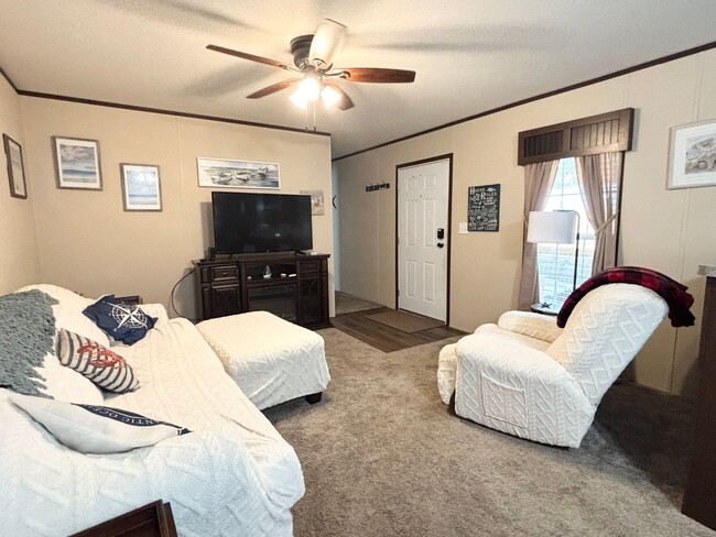 Photo - 2536 Blue Marlin St SW