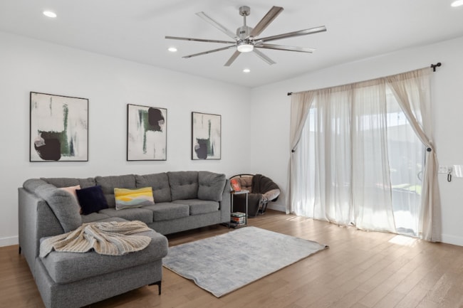 Photo - 1923 E Monterey Way